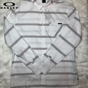💥Reduced💥Oakley grey/white stripe long sleeve